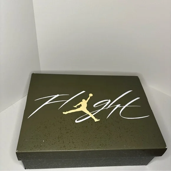 Jordan 4 SE Retro Low Craft “Olive” Men 11.5